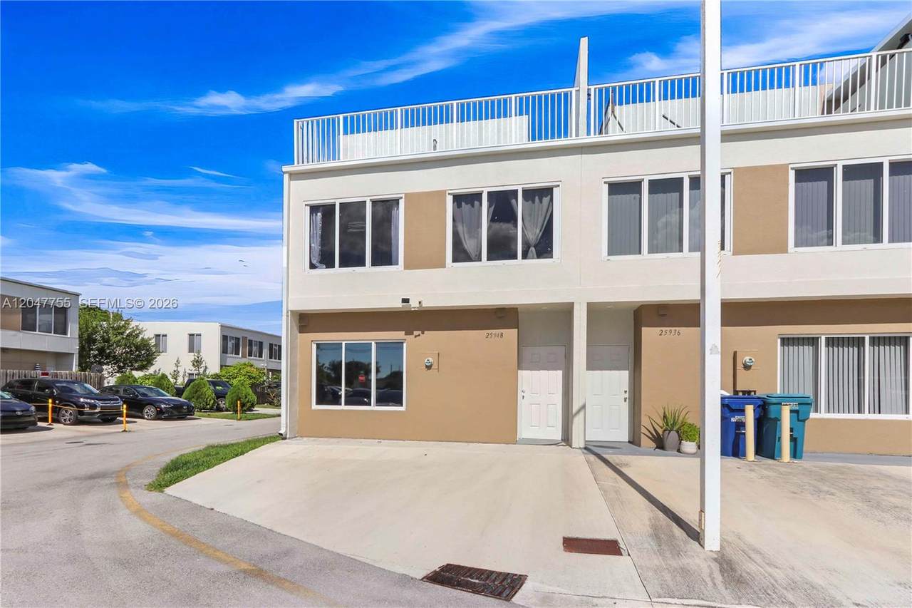 25948 139th Ct - Photo 1