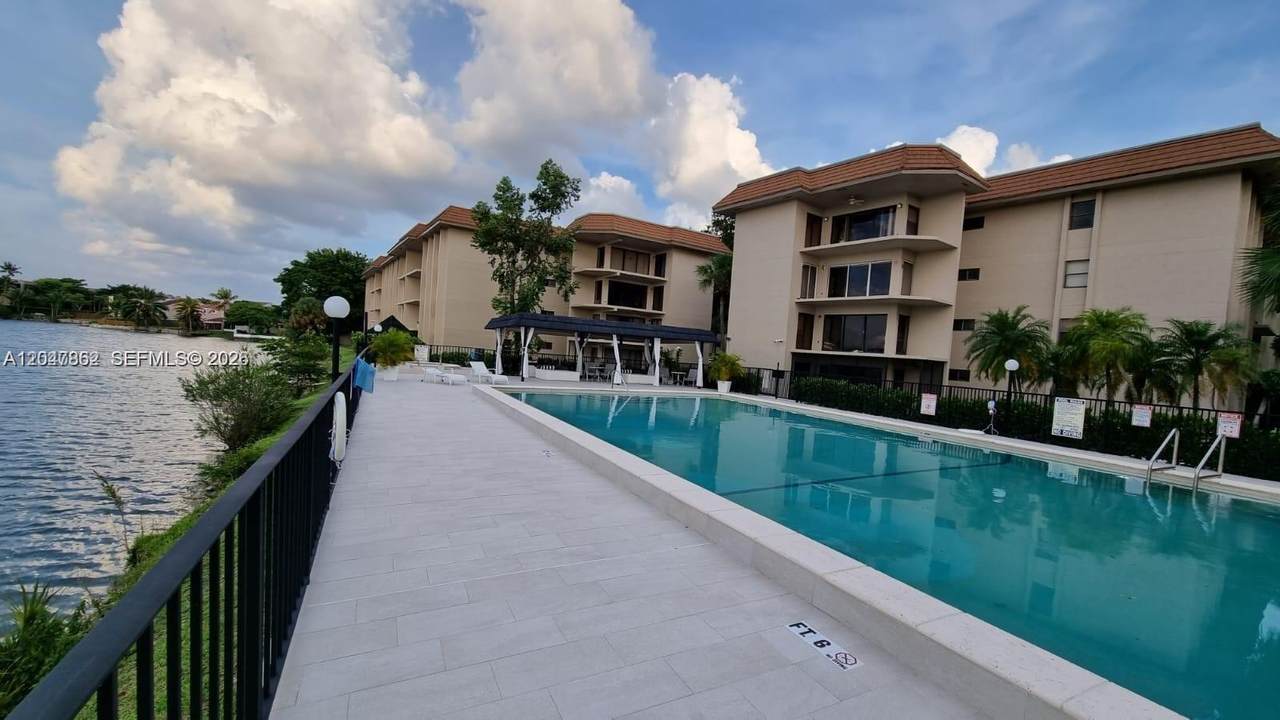 https://bt-photos.global.ssl.fastly.net/miami/1280_boomver_1_A12047862-2.jpg