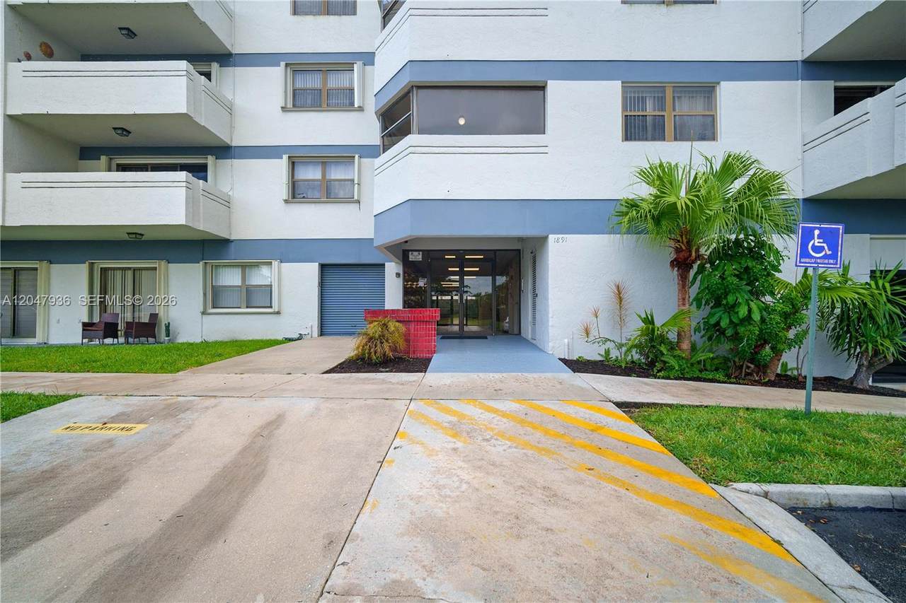 https://bt-photos.global.ssl.fastly.net/miami/1280_boomver_1_A12047936-2.jpg