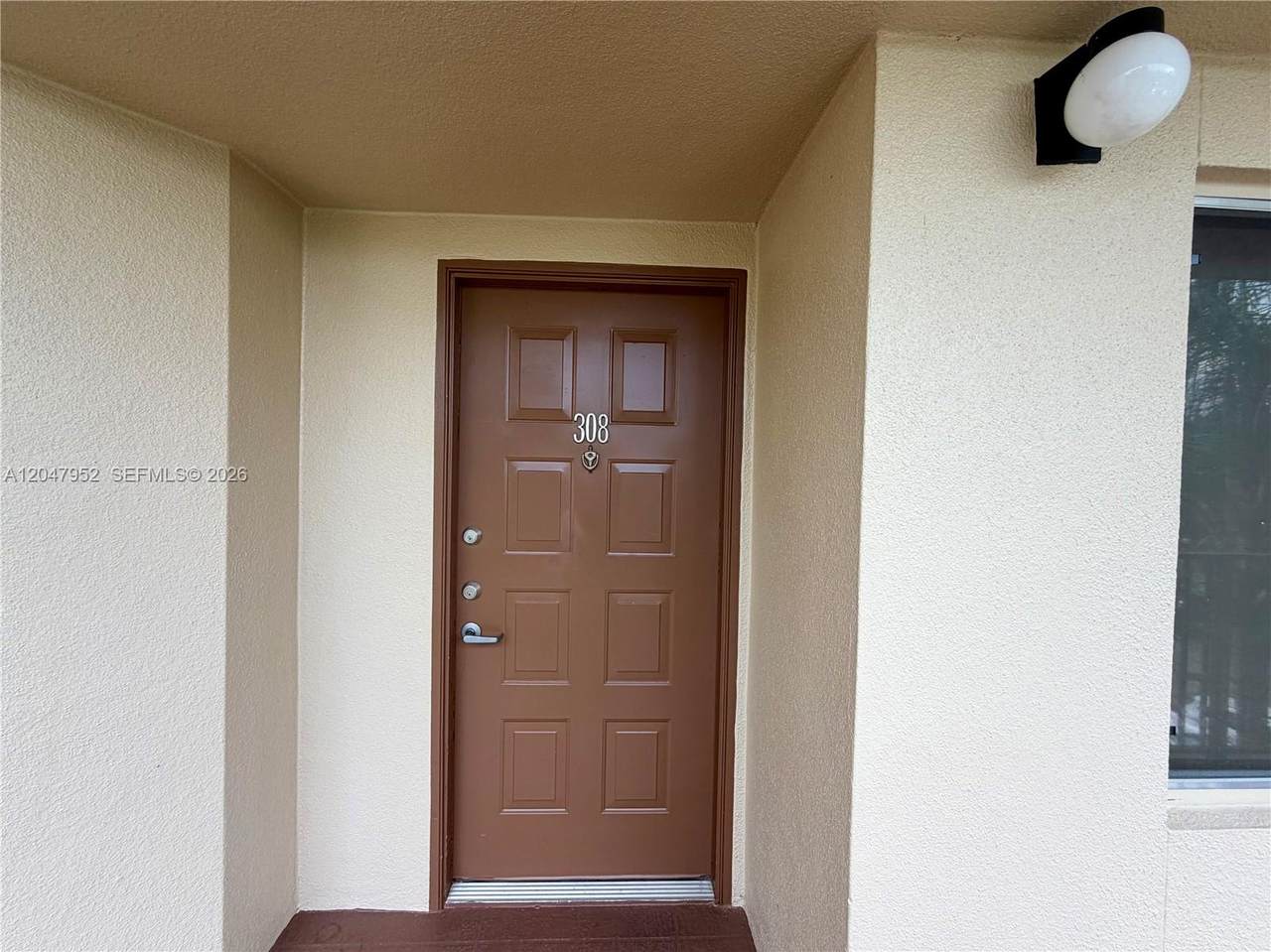 https://bt-photos.global.ssl.fastly.net/miami/1280_boomver_1_A12047952-2.jpg