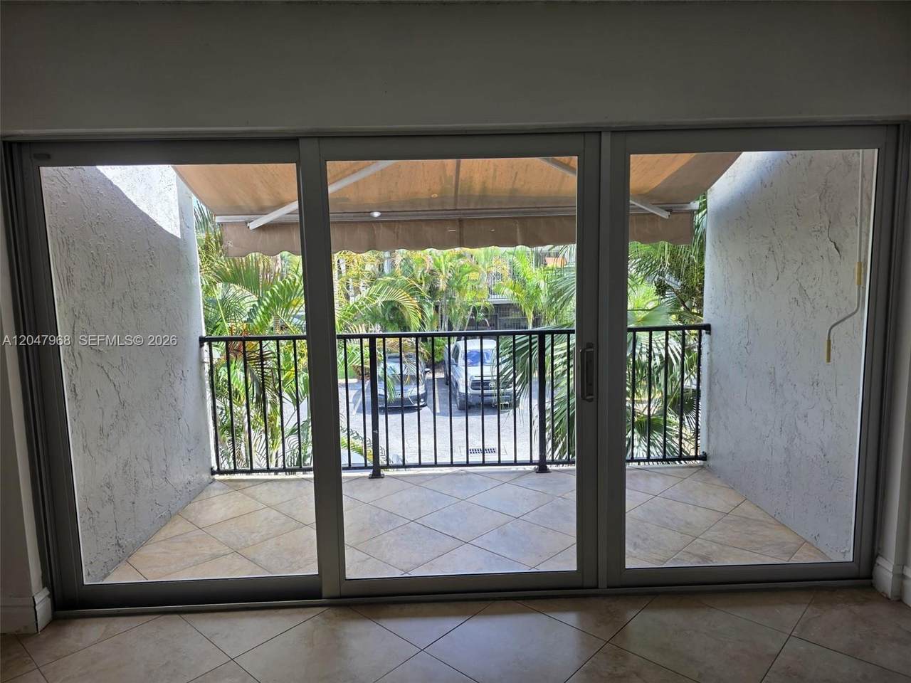 https://bt-photos.global.ssl.fastly.net/miami/orig_boomver_1_A12047968-2.jpg