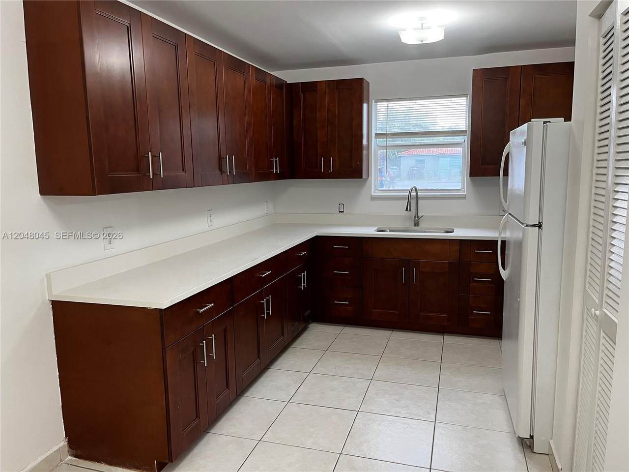 https://bt-photos.global.ssl.fastly.net/miami/1280_boomver_1_A12048045-2.jpg