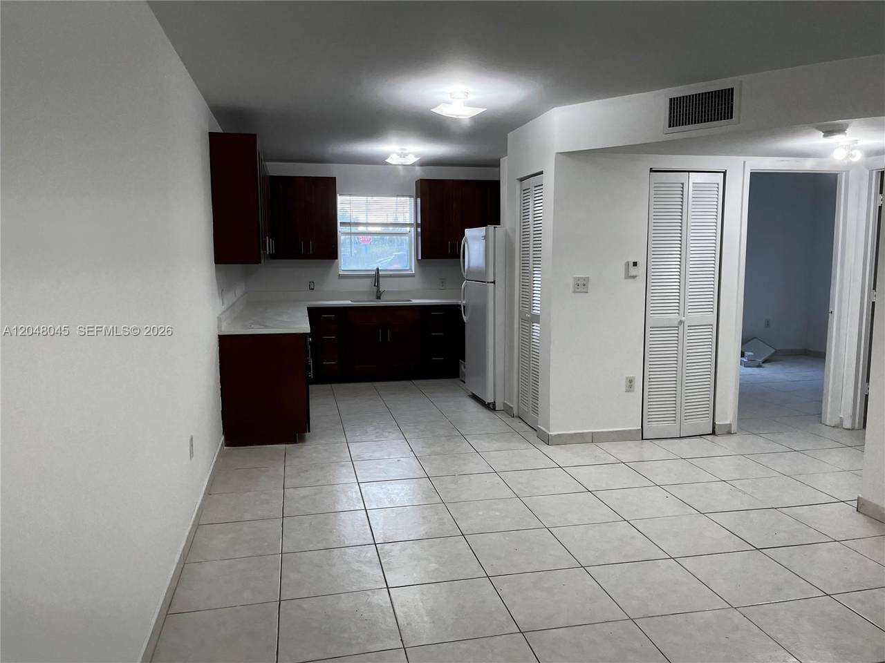 https://bt-photos.global.ssl.fastly.net/miami/1280_boomver_1_A12048045-2.jpg