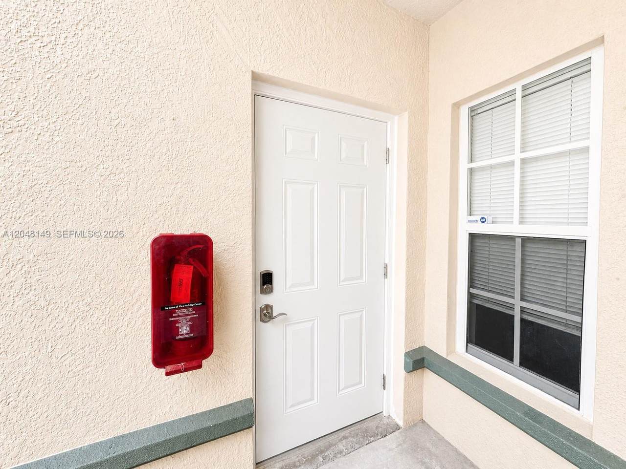 https://bt-photos.global.ssl.fastly.net/miami/1280_boomver_1_A12048149-2.jpg