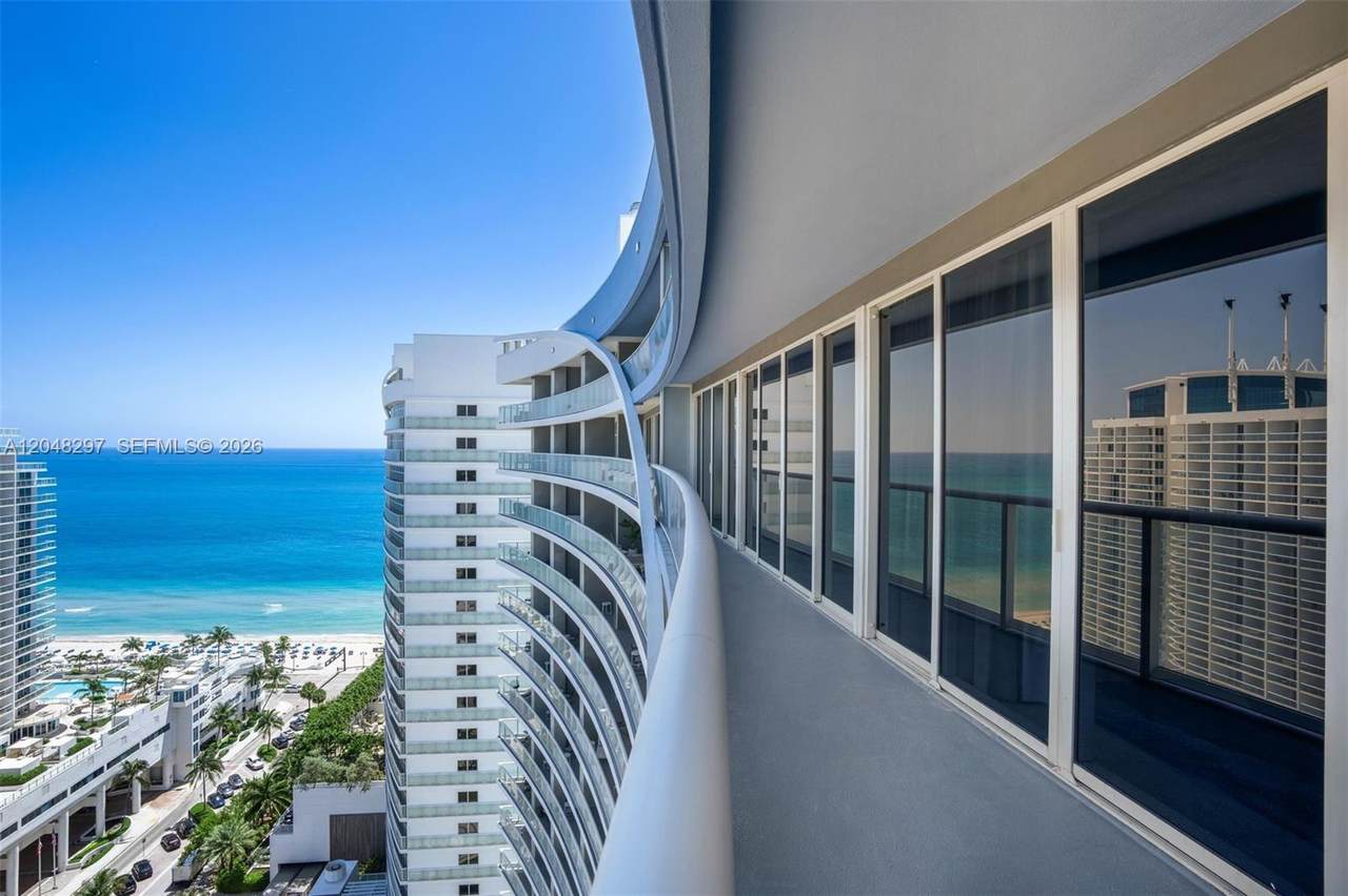 3101 Bayshore Dr - Photo 1