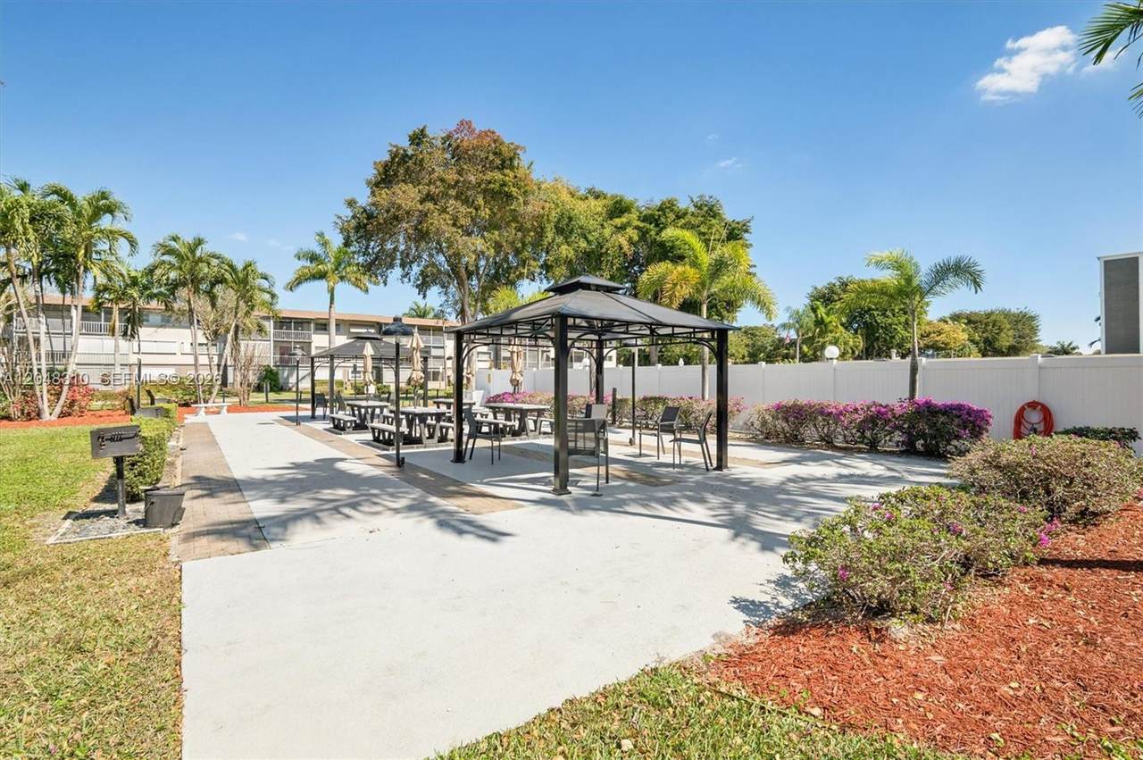https://bt-photos.global.ssl.fastly.net/miami/1280_boomver_1_A12048310-2.jpg