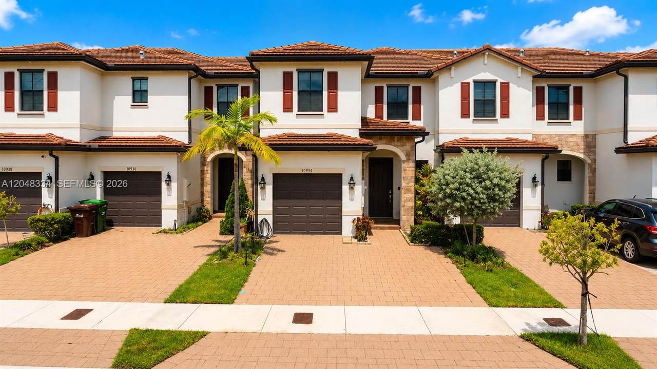https://bt-photos.global.ssl.fastly.net/miami/1280_boomver_1_A12048334-2.jpg