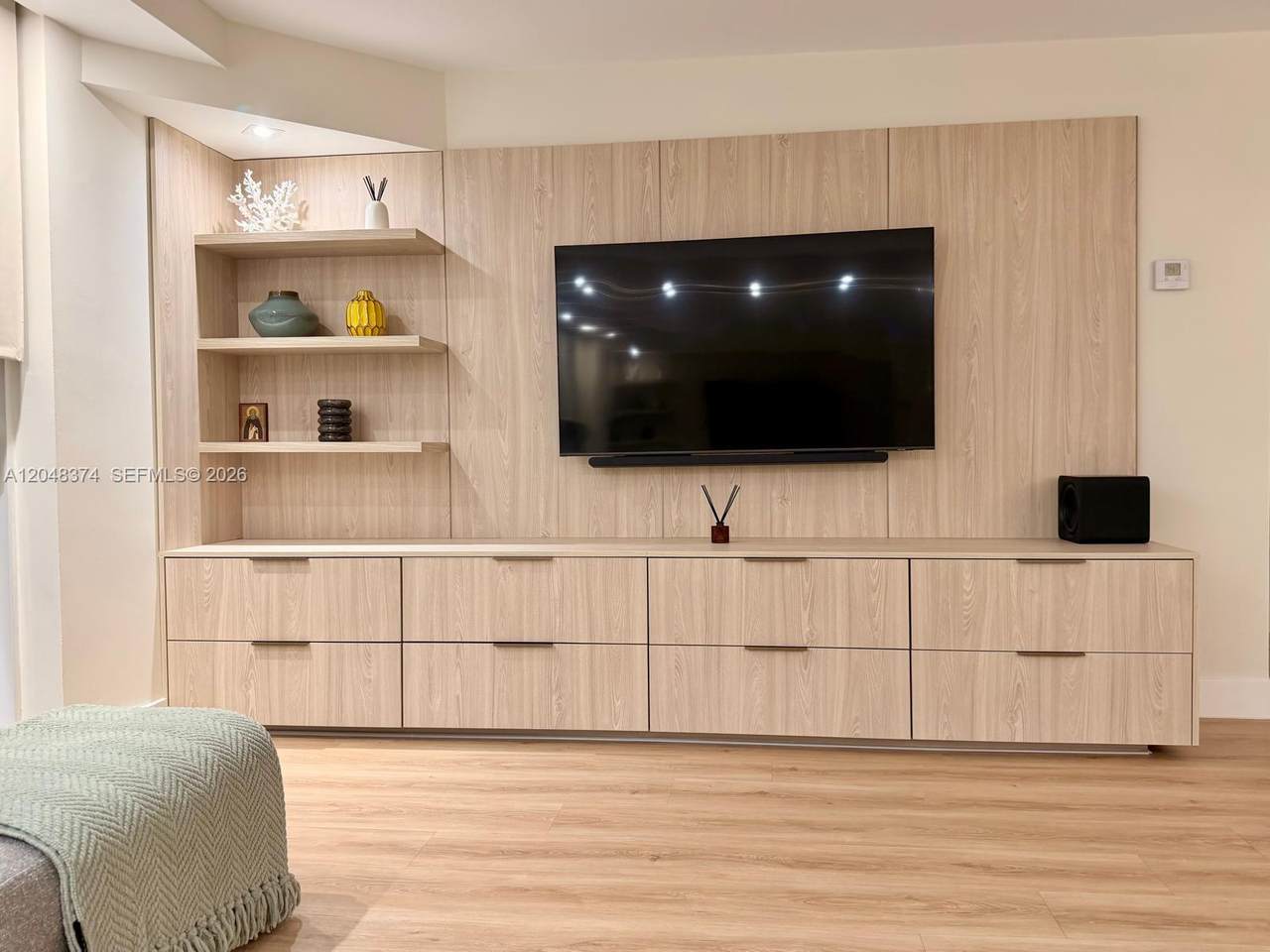 https://bt-photos.global.ssl.fastly.net/miami/1280_boomver_1_A12048374-2.jpg