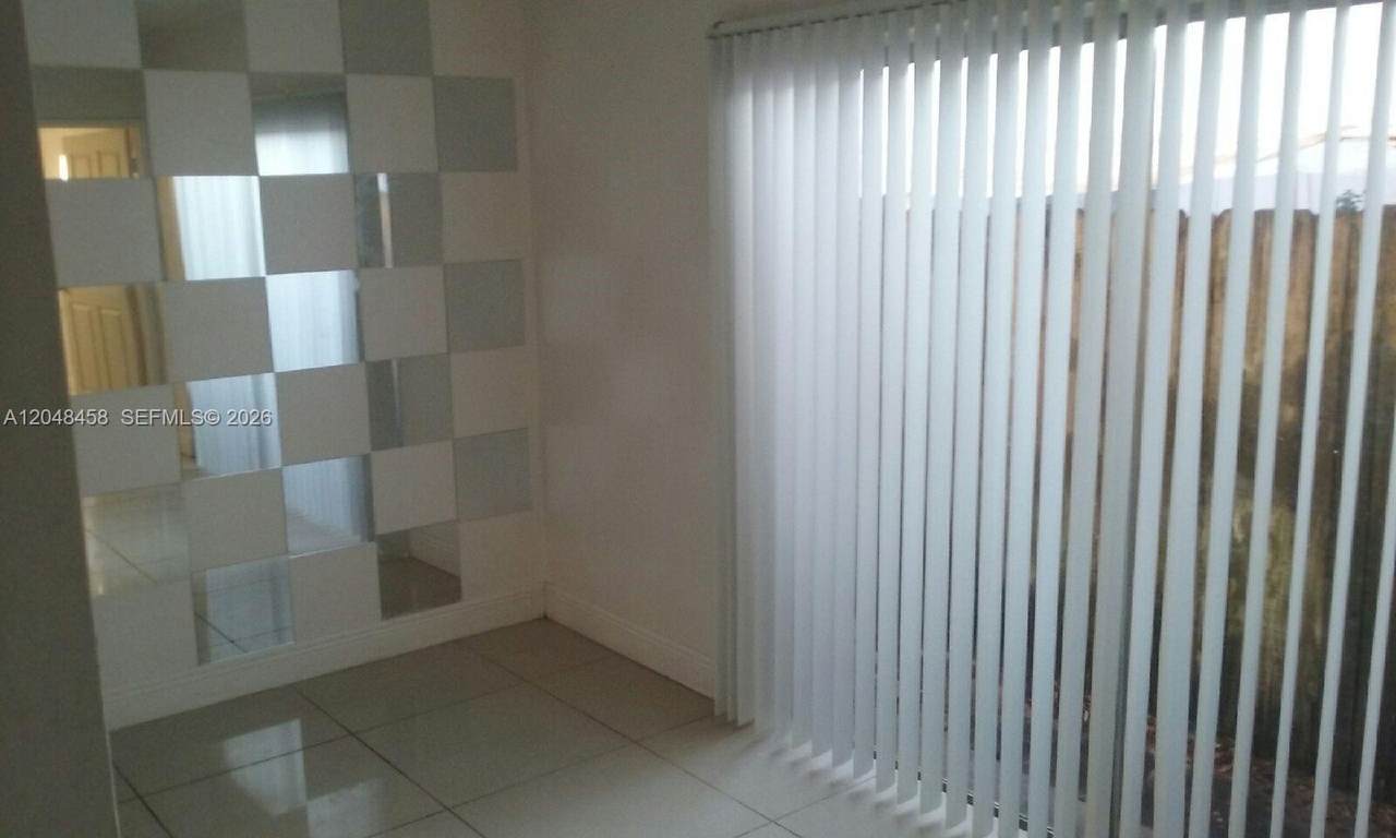 https://bt-photos.global.ssl.fastly.net/miami/1280_boomver_1_A12048458-2.jpg