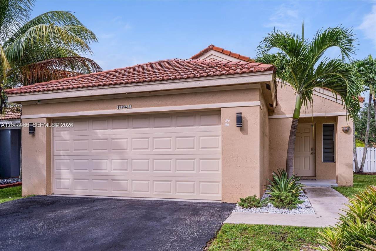1356 Presidio Dr - Photo 1