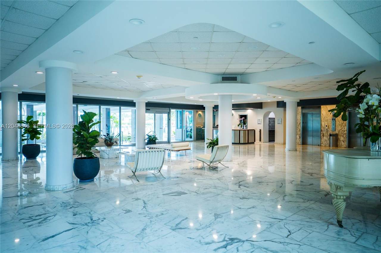 https://bt-photos.global.ssl.fastly.net/miami/1280_boomver_1_A12048648-2.jpg