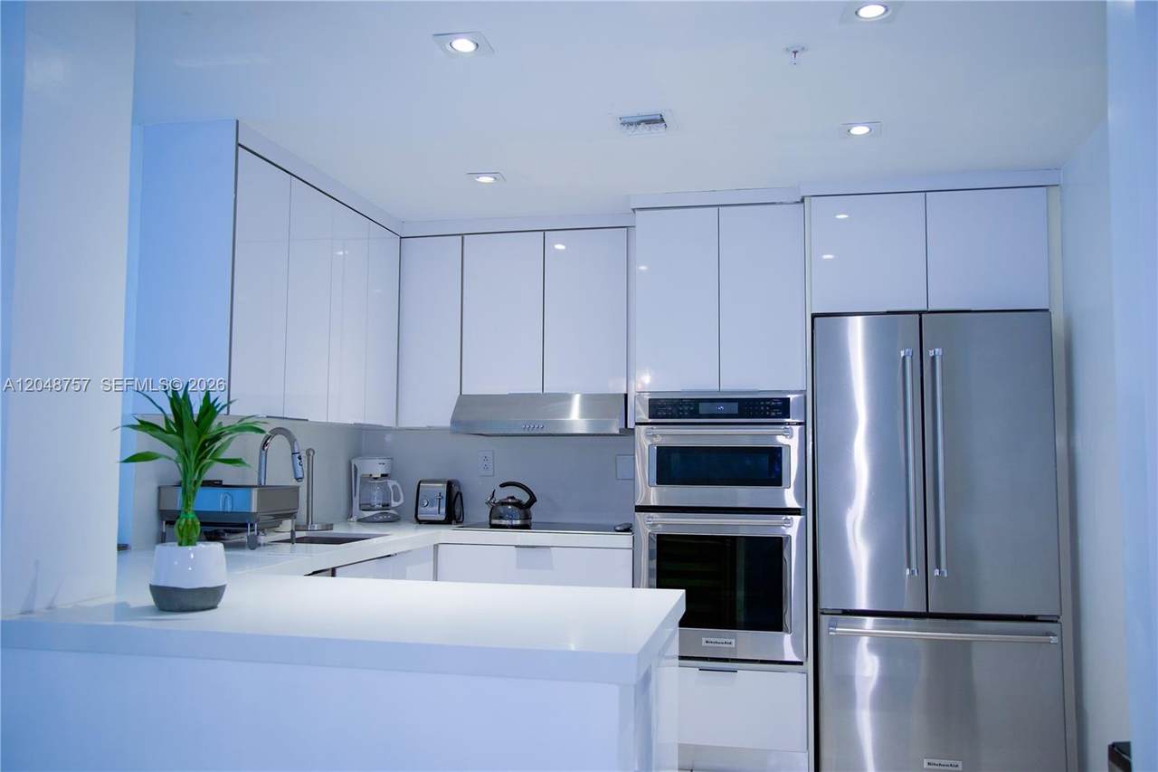 https://bt-photos.global.ssl.fastly.net/miami/1280_boomver_1_A12048757-2.jpg