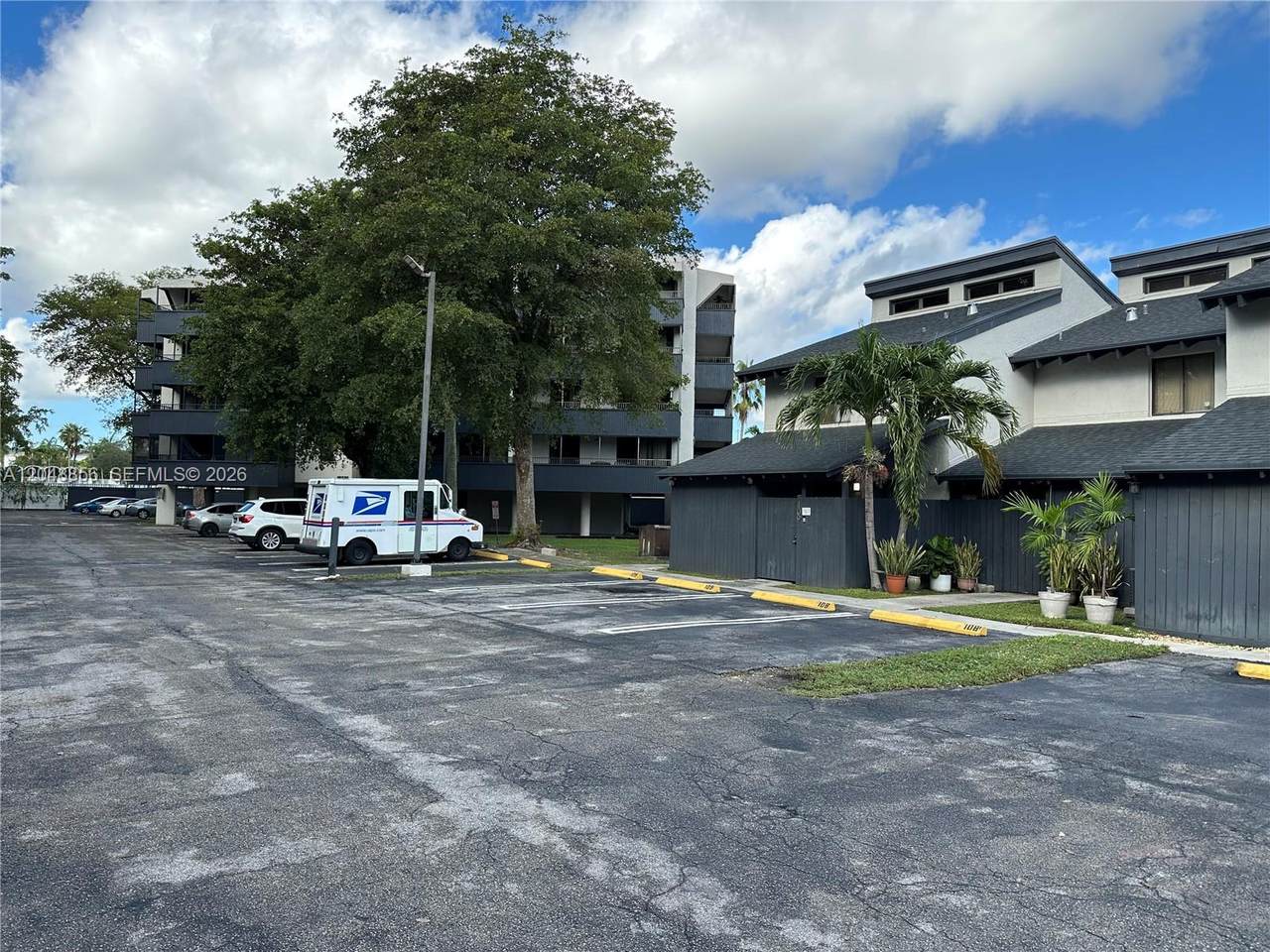 16220 2nd Ave - Photo 1