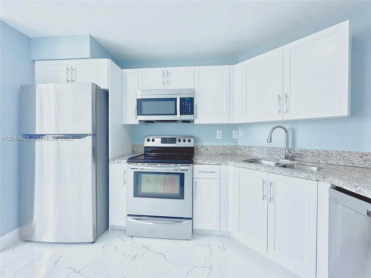 10014 Hammocks Blvd - Photo 1