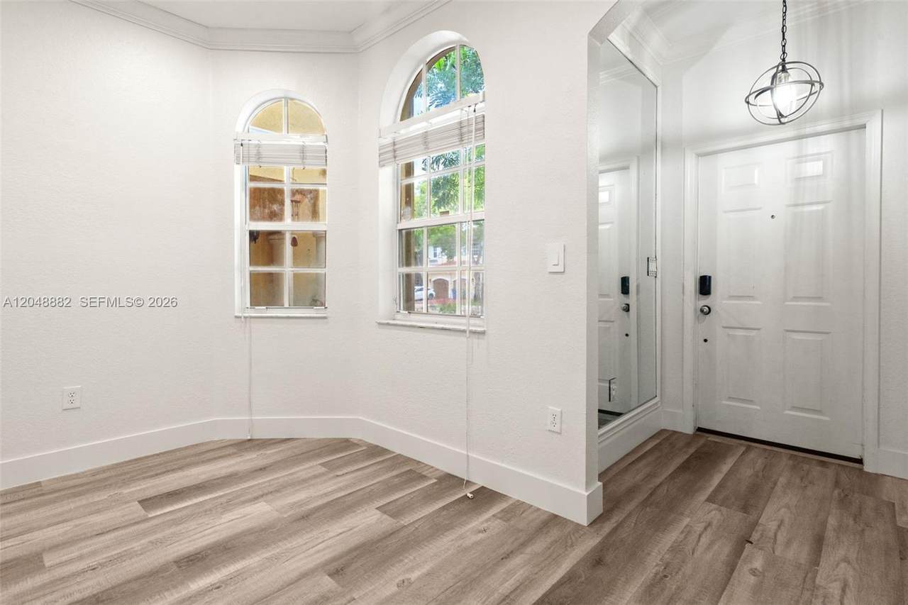 https://bt-photos.global.ssl.fastly.net/miami/1280_boomver_1_A12048882-2.jpg