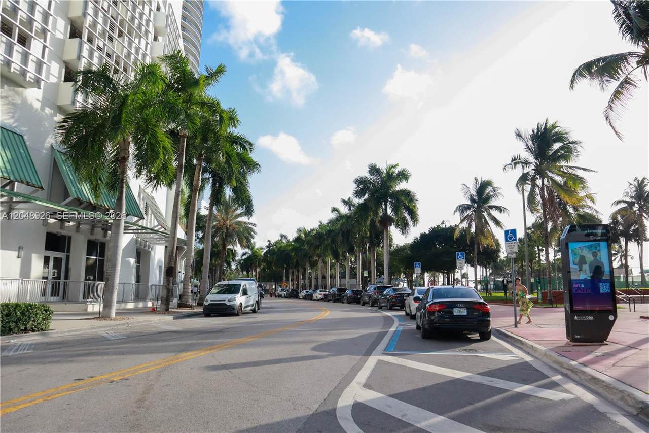 https://bt-photos.global.ssl.fastly.net/miami/orig_boomver_1_A12048926-2.jpg