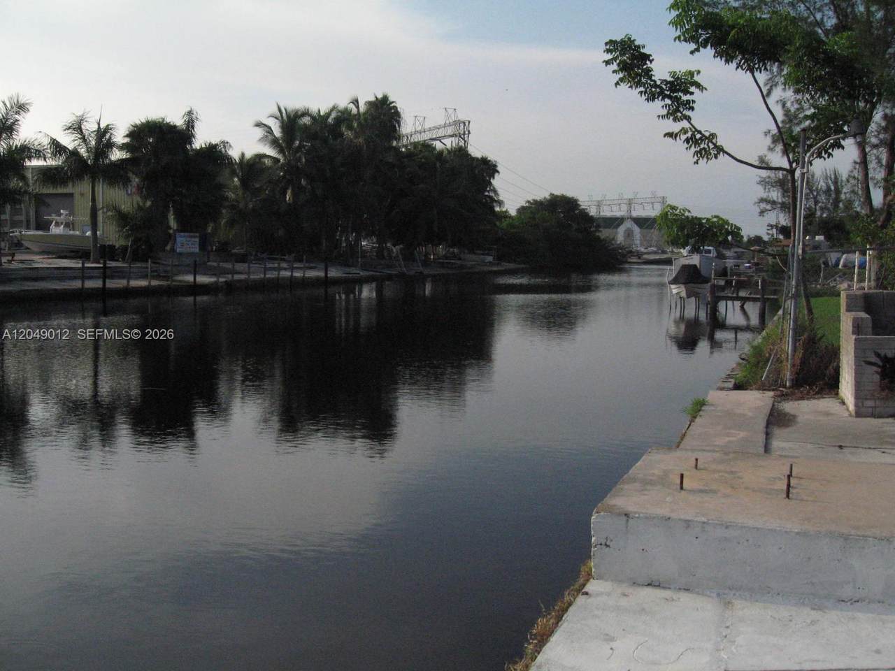 https://bt-photos.global.ssl.fastly.net/miami/1280_boomver_1_A12049012-2.jpg