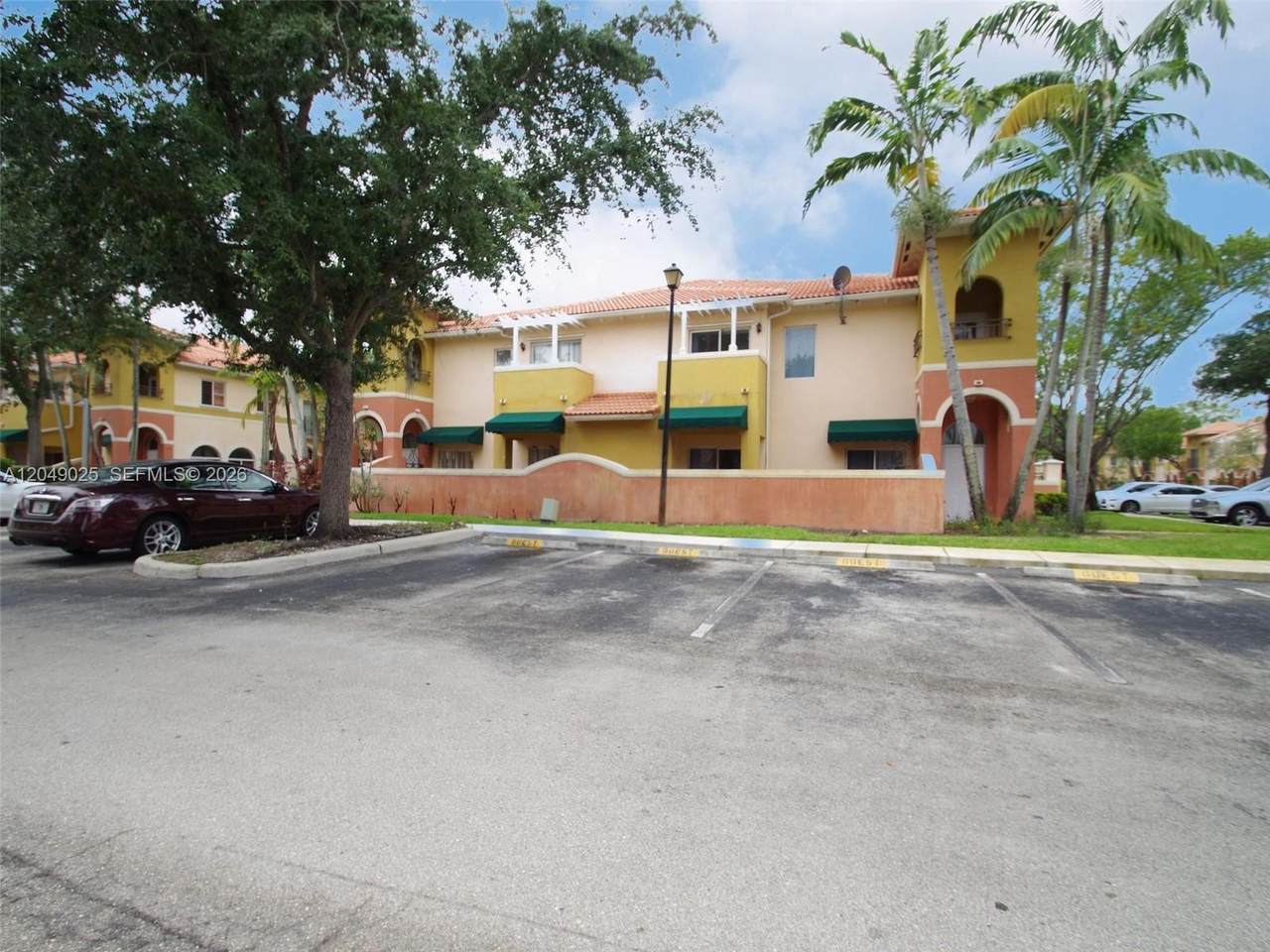 https://bt-photos.global.ssl.fastly.net/miami/1280_boomver_1_A12049025-2.jpg