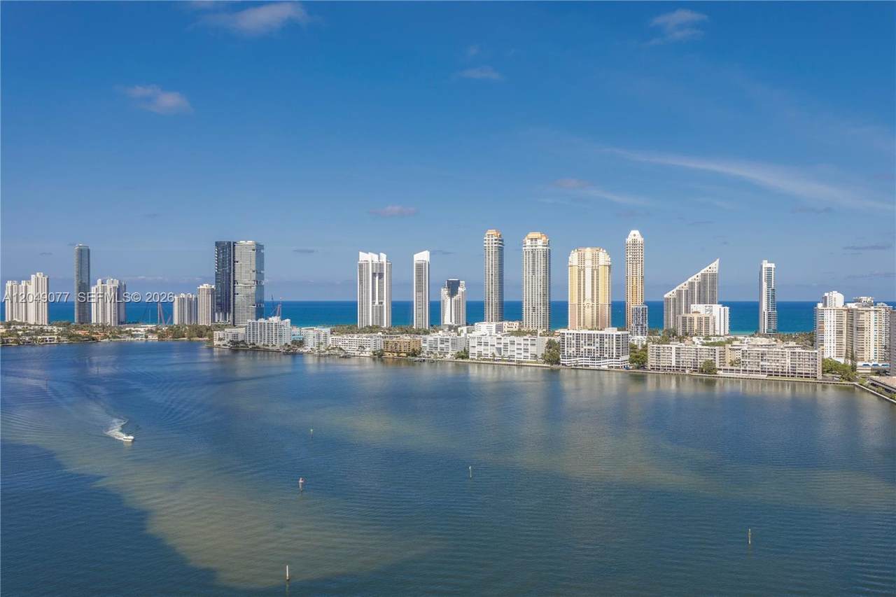 https://bt-photos.global.ssl.fastly.net/miami/1280_boomver_1_A12049077-2.jpg
