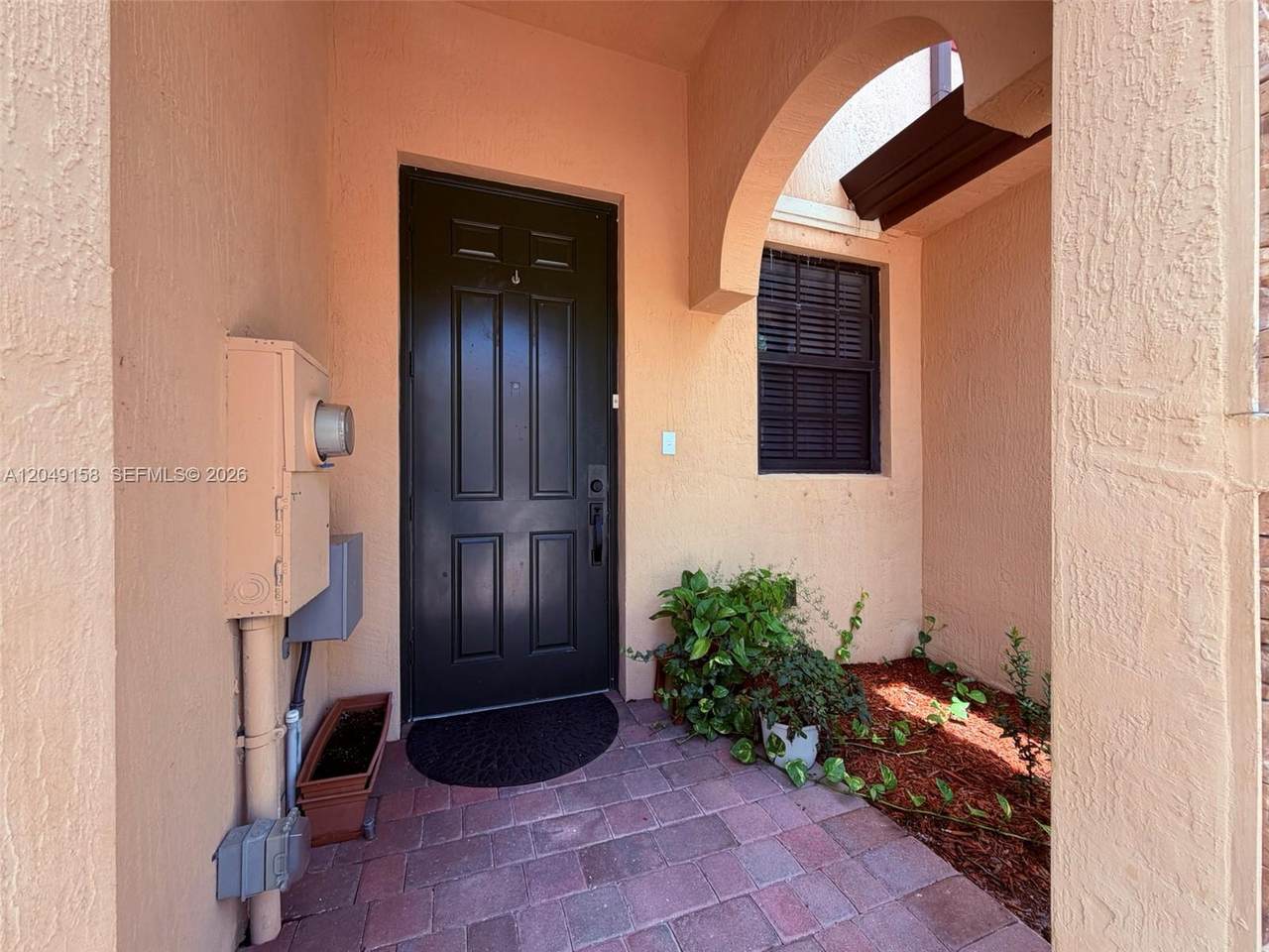 https://bt-photos.global.ssl.fastly.net/miami/1280_boomver_1_A12049158-2.jpg