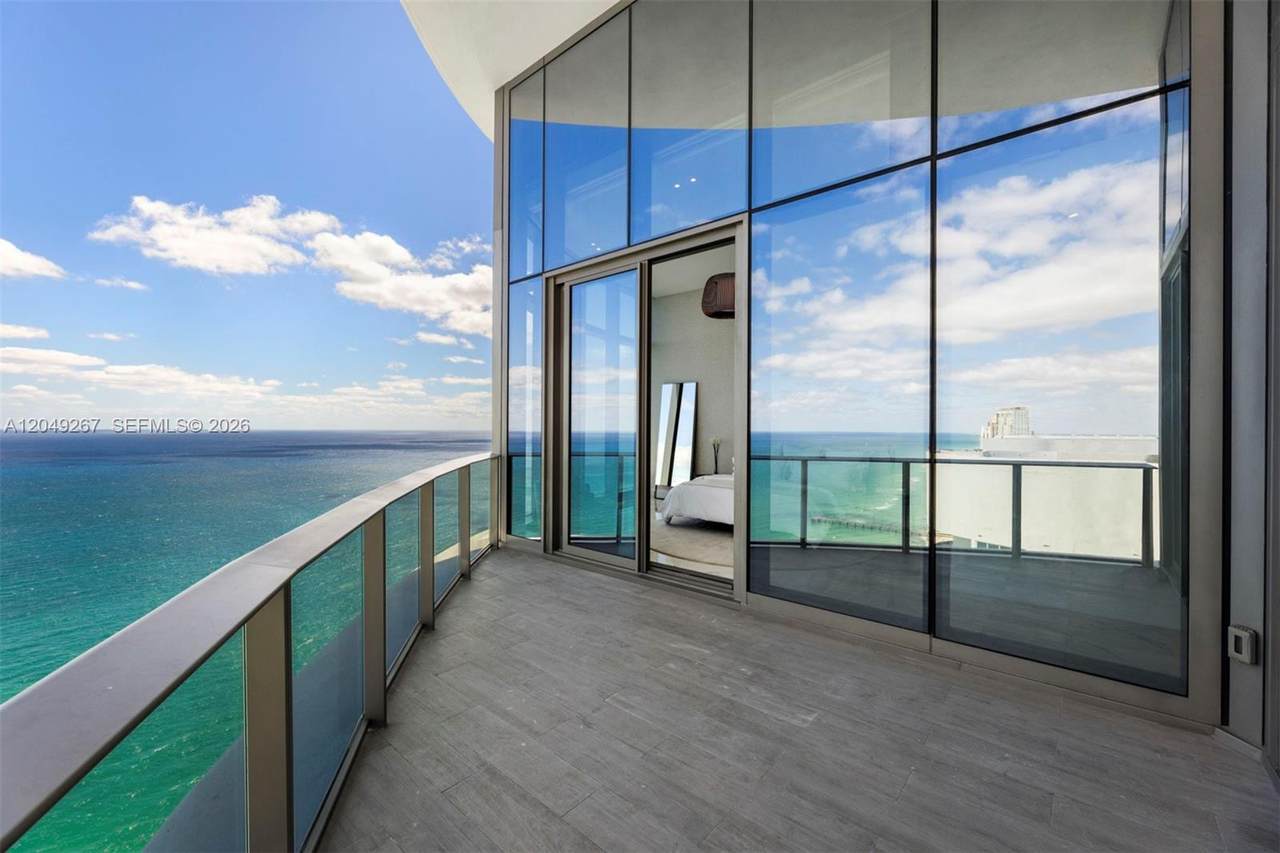 https://bt-photos.global.ssl.fastly.net/miami/1280_boomver_1_A12049267-2.jpg