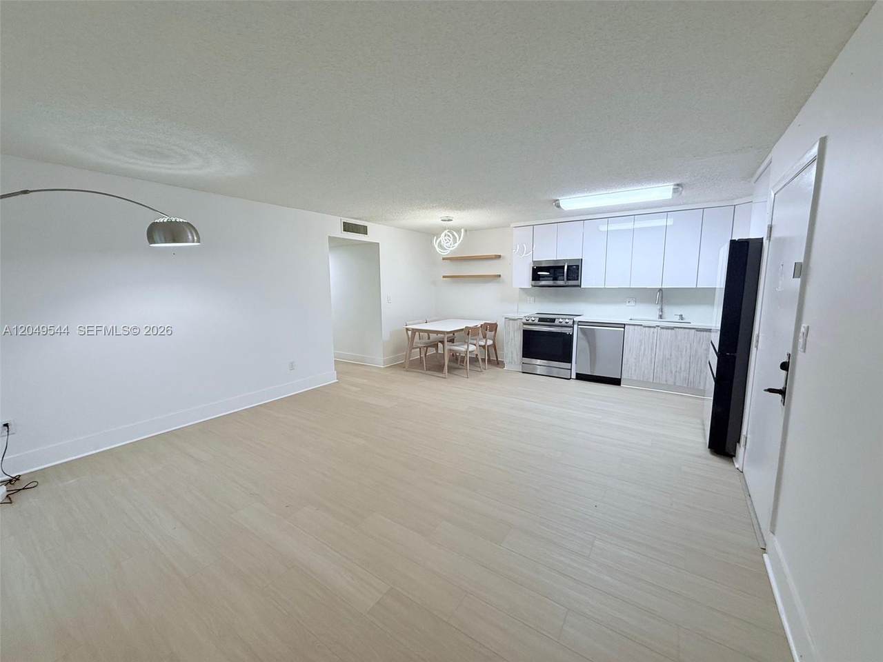 9352 Belfort Cir - Photo 1