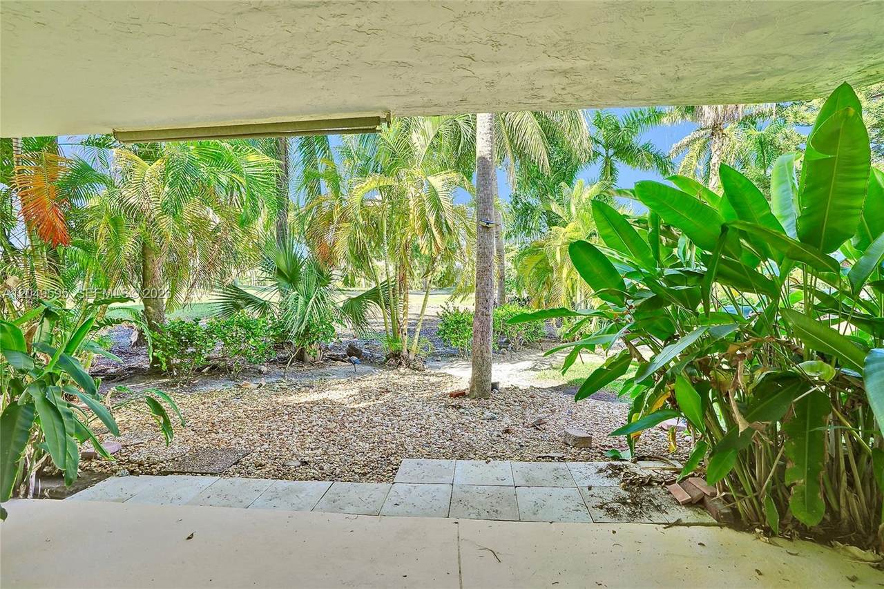https://bt-photos.global.ssl.fastly.net/miami/1280_boomver_1_A12049595-2.jpg