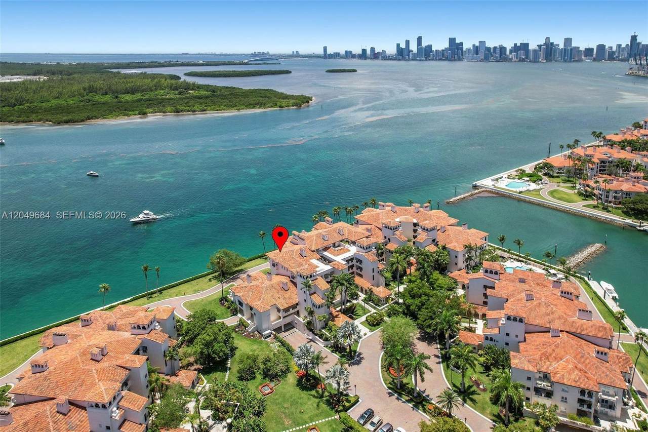 2432 Fisher Island Dr - Photo 1