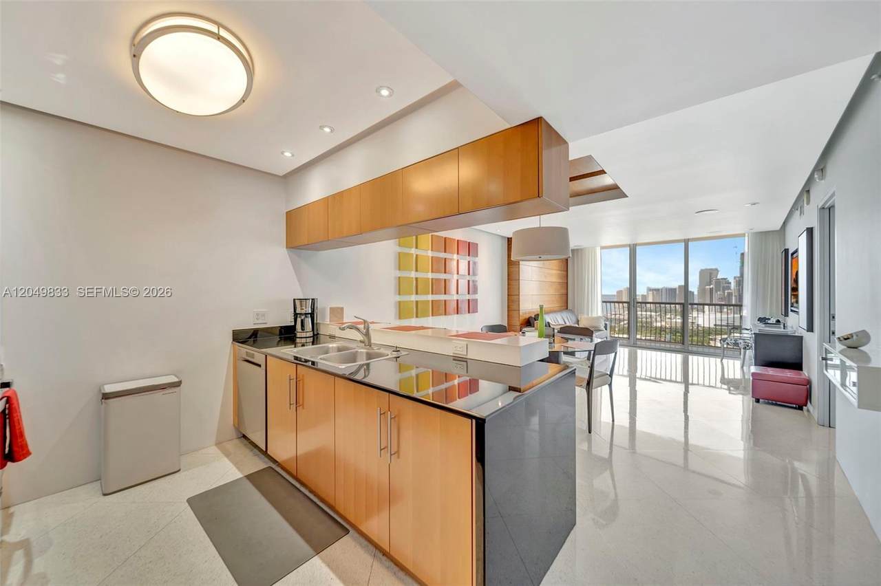 1750 Bayshore Dr - Photo 1