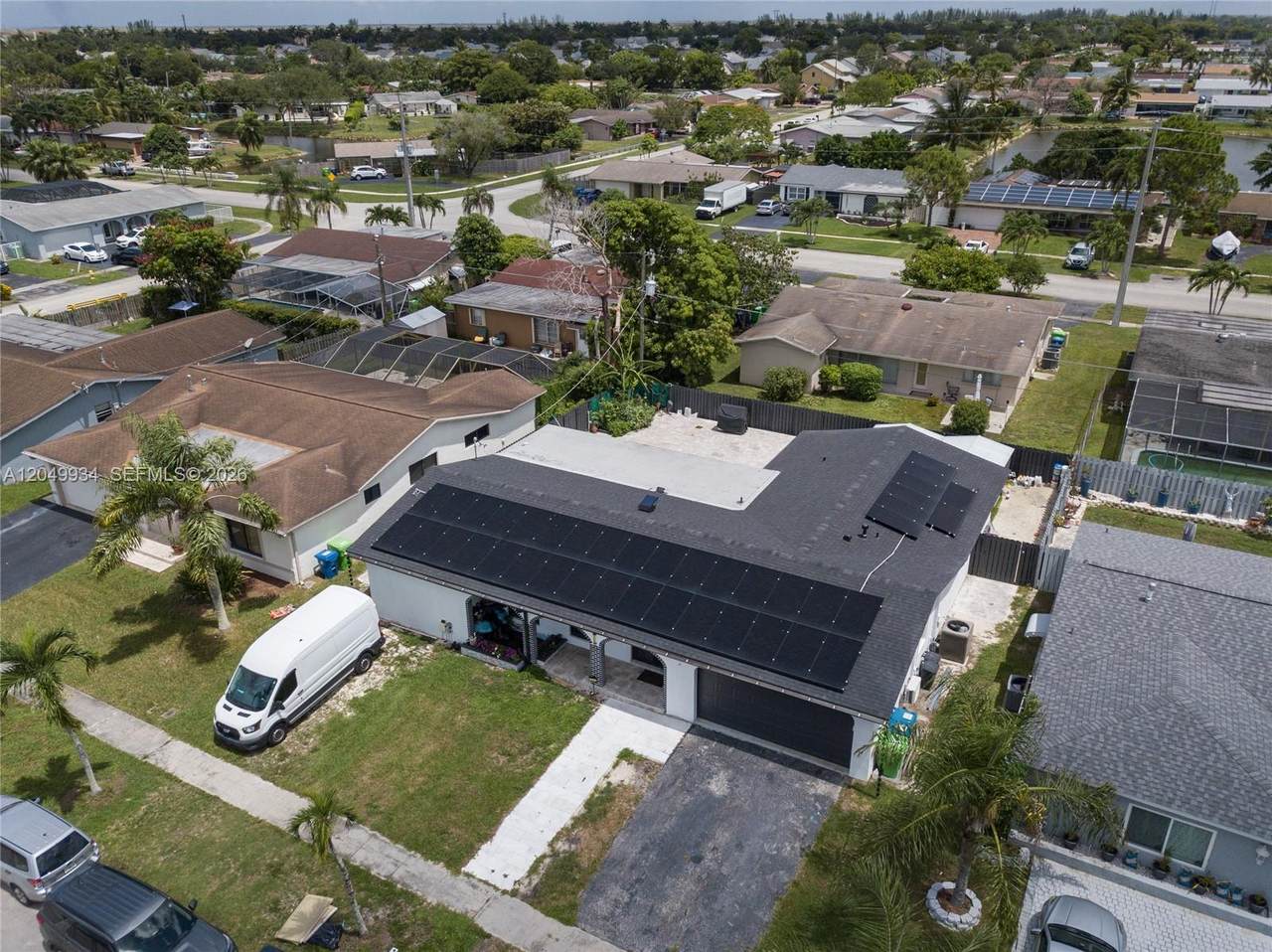 https://bt-photos.global.ssl.fastly.net/miami/1280_boomver_1_A12049934-2.jpg
