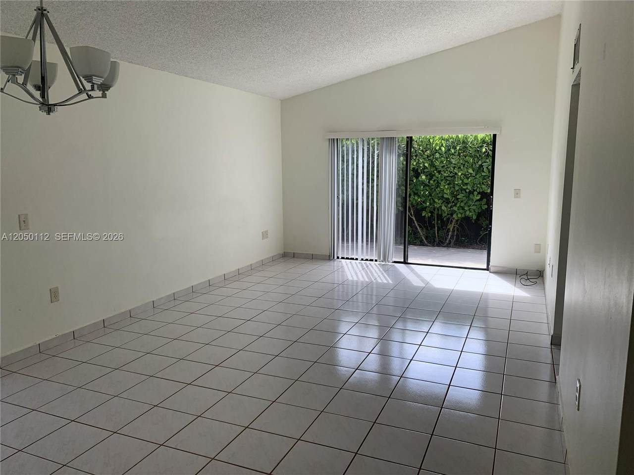 https://bt-photos.global.ssl.fastly.net/miami/1280_boomver_1_A12050112-2.jpg