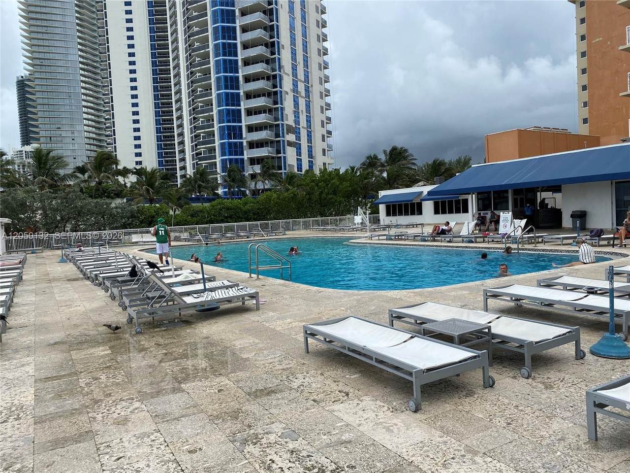 https://bt-photos.global.ssl.fastly.net/miami/orig_boomver_1_A12050132-2.jpg