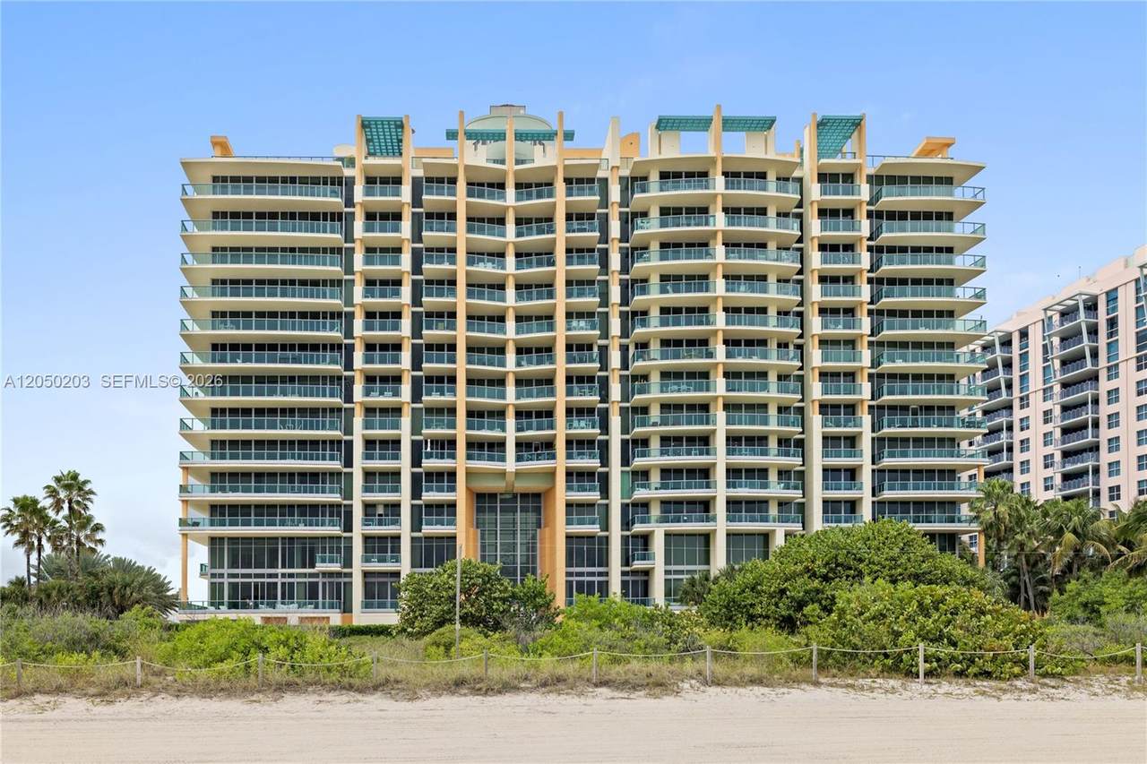 1455 Ocean Dr - Photo 1