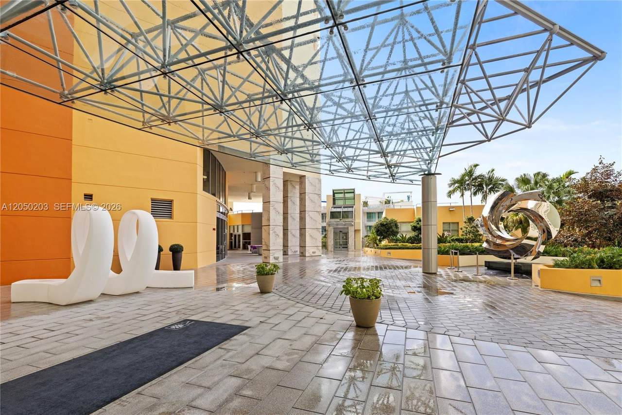 https://bt-photos.global.ssl.fastly.net/miami/1280_boomver_1_A12050203-2.jpg