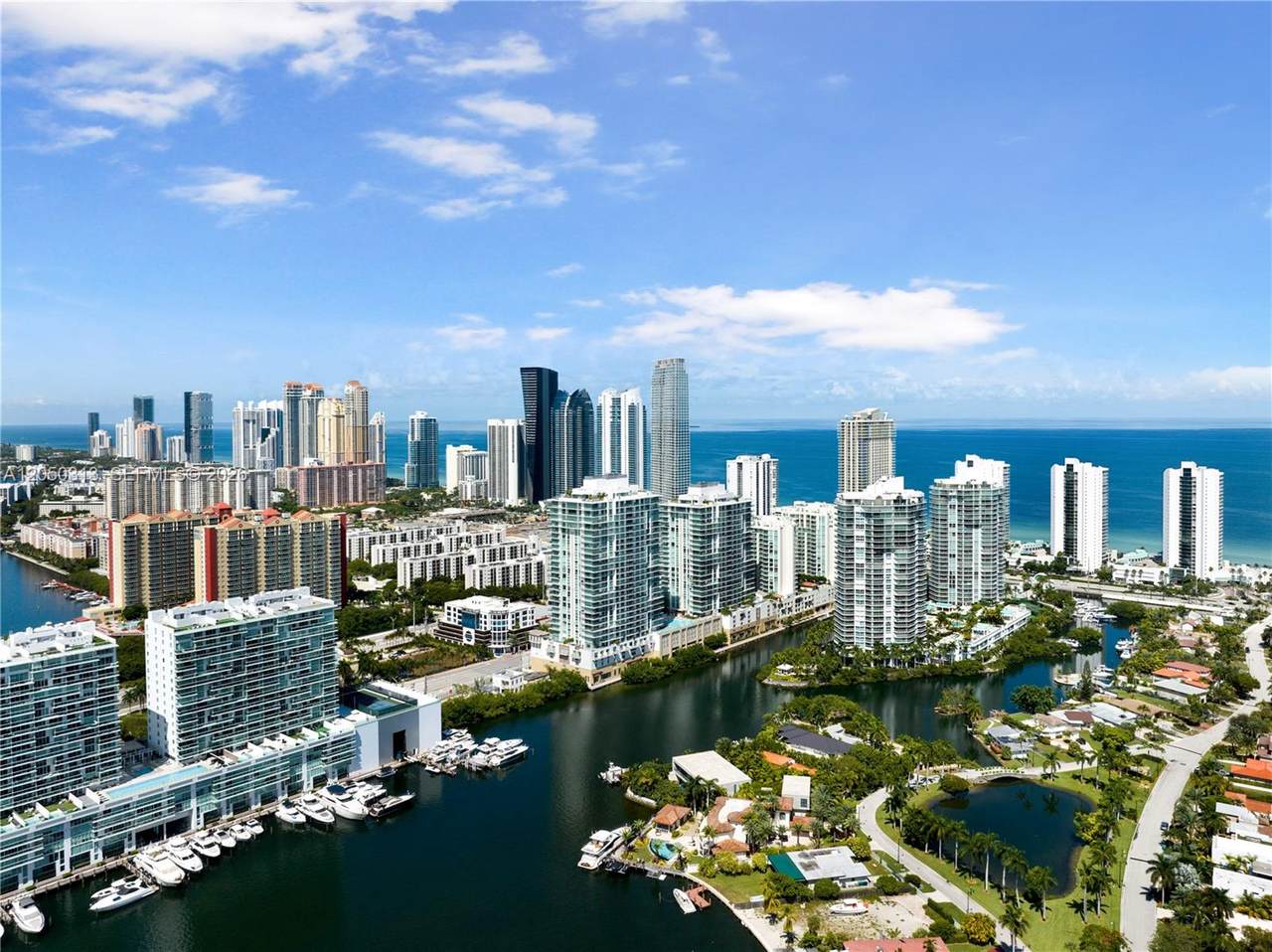 https://bt-photos.global.ssl.fastly.net/miami/1280_boomver_1_A12050313-2.jpg
