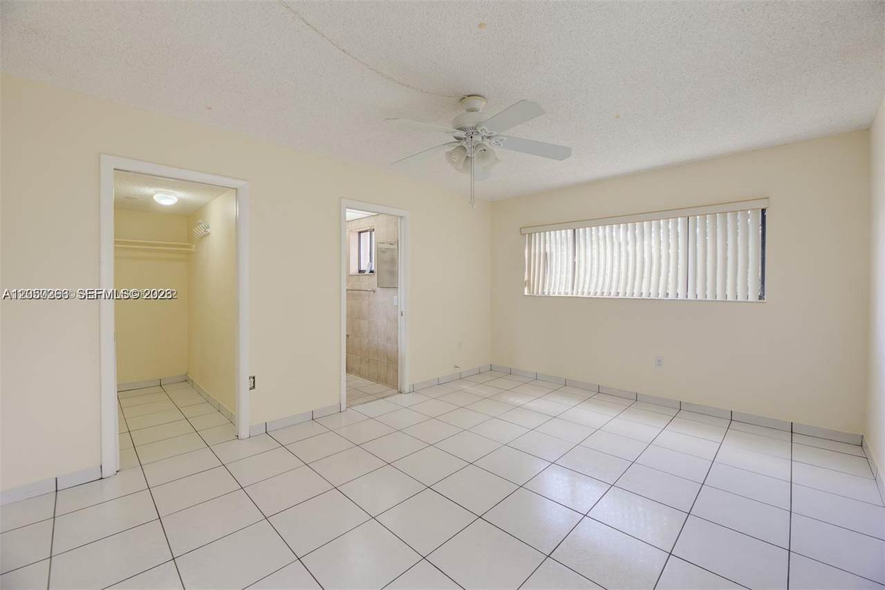 https://bt-photos.global.ssl.fastly.net/miami/1280_boomver_1_A12050363-2.jpg