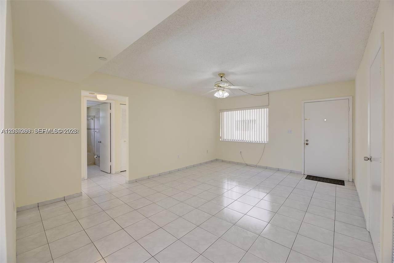 https://bt-photos.global.ssl.fastly.net/miami/1280_boomver_1_A12050363-2.jpg