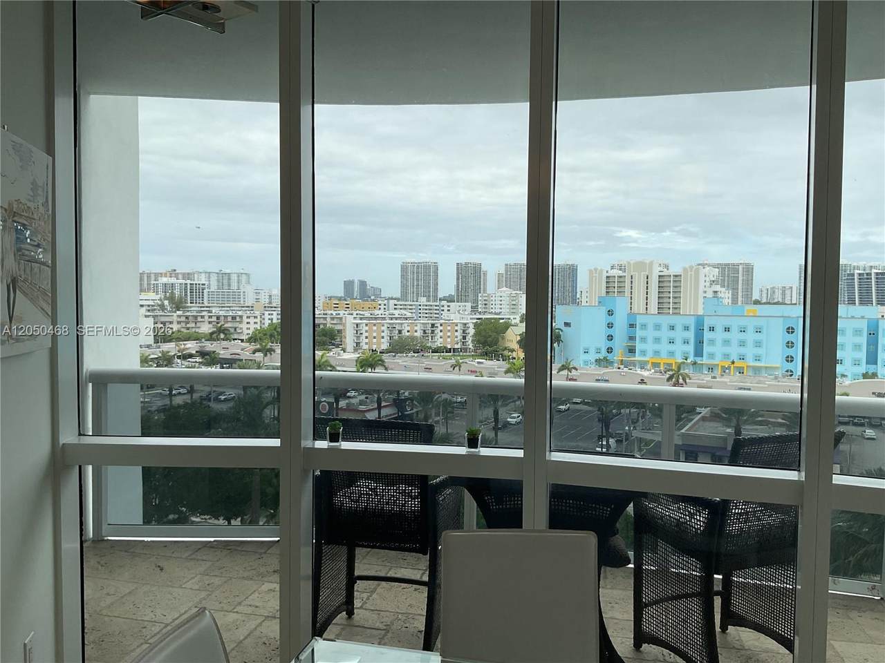 https://bt-photos.global.ssl.fastly.net/miami/1280_boomver_1_A12050468-2.jpg