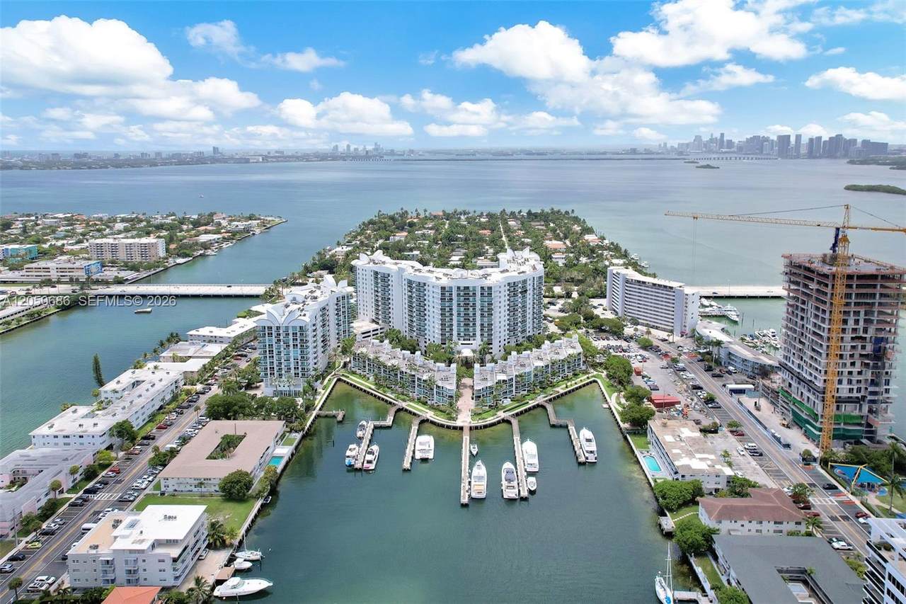 https://bt-photos.global.ssl.fastly.net/miami/1280_boomver_1_A12050686-2.jpg