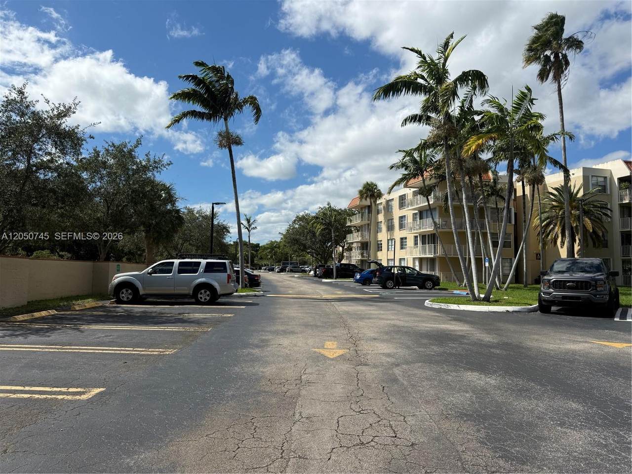 https://bt-photos.global.ssl.fastly.net/miami/1280_boomver_1_A12050745-2.jpg