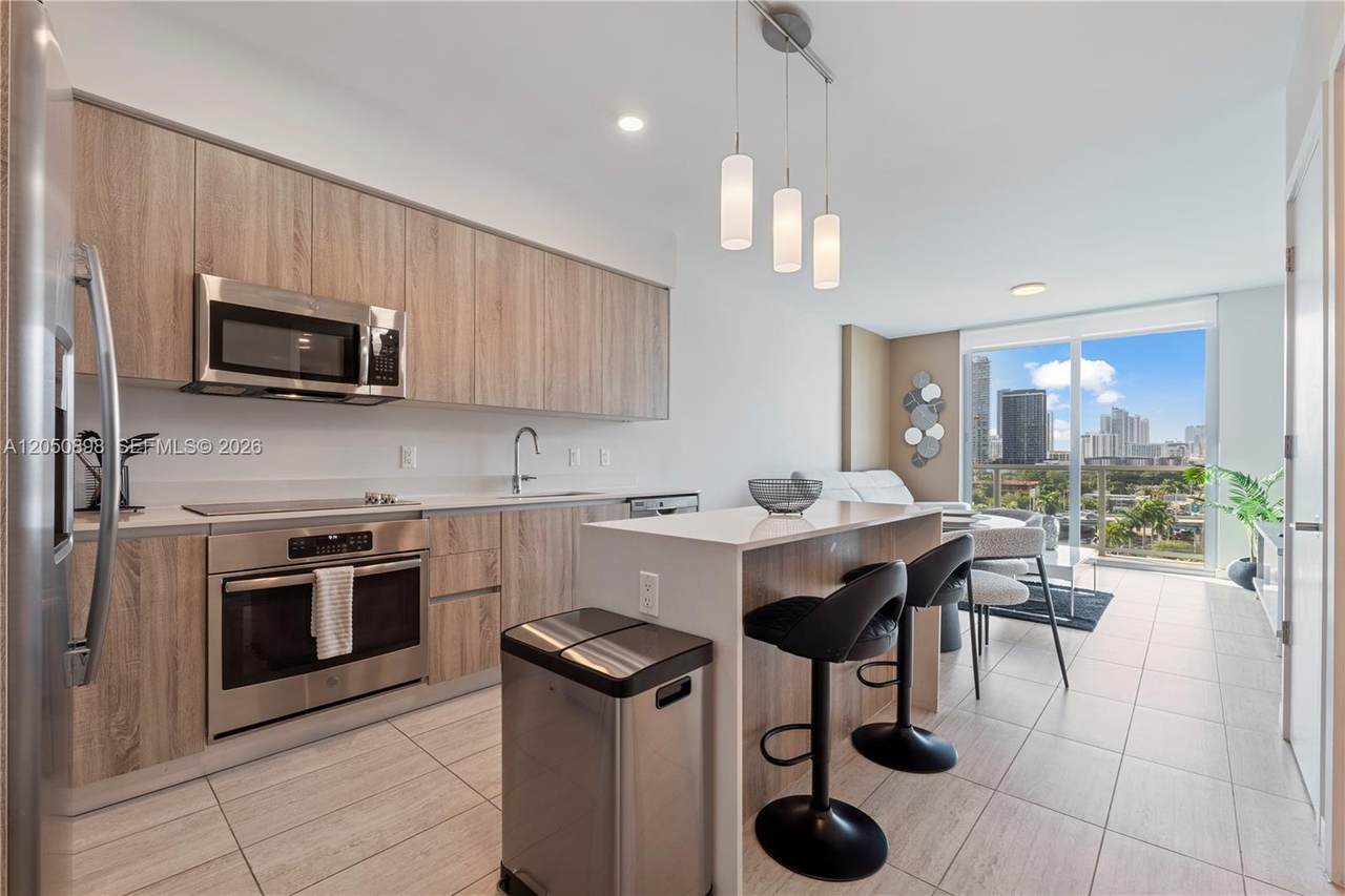 3900 Biscayne Blvd - Photo 1