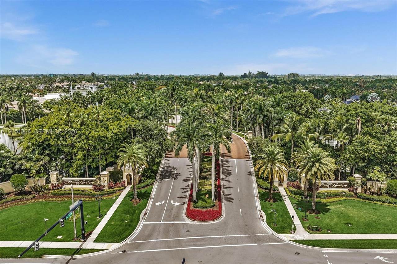 https://bt-photos.global.ssl.fastly.net/miami/1280_boomver_1_A12051306-2.jpg
