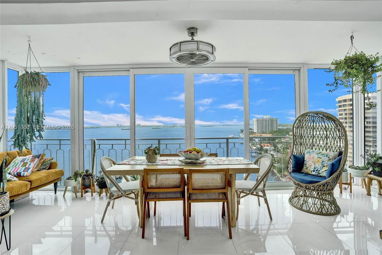 11111 Biscayne Blvd - Photo 1