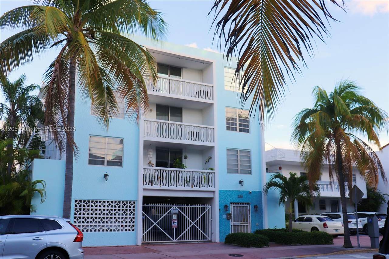 https://bt-photos.global.ssl.fastly.net/miami/1280_boomver_1_A12051503-2.jpg