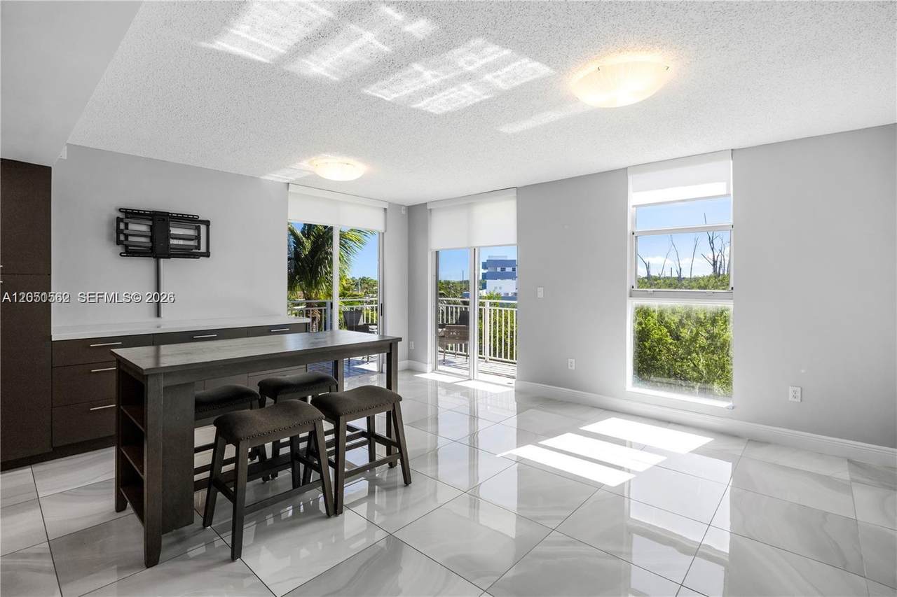 https://bt-photos.global.ssl.fastly.net/miami/1280_boomver_1_A12051562-2.jpg