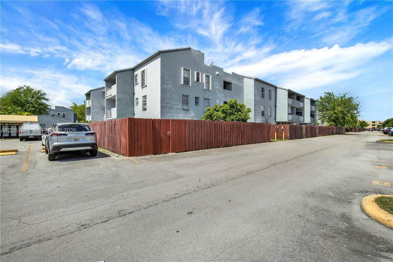 1755 60th St - Photo 1