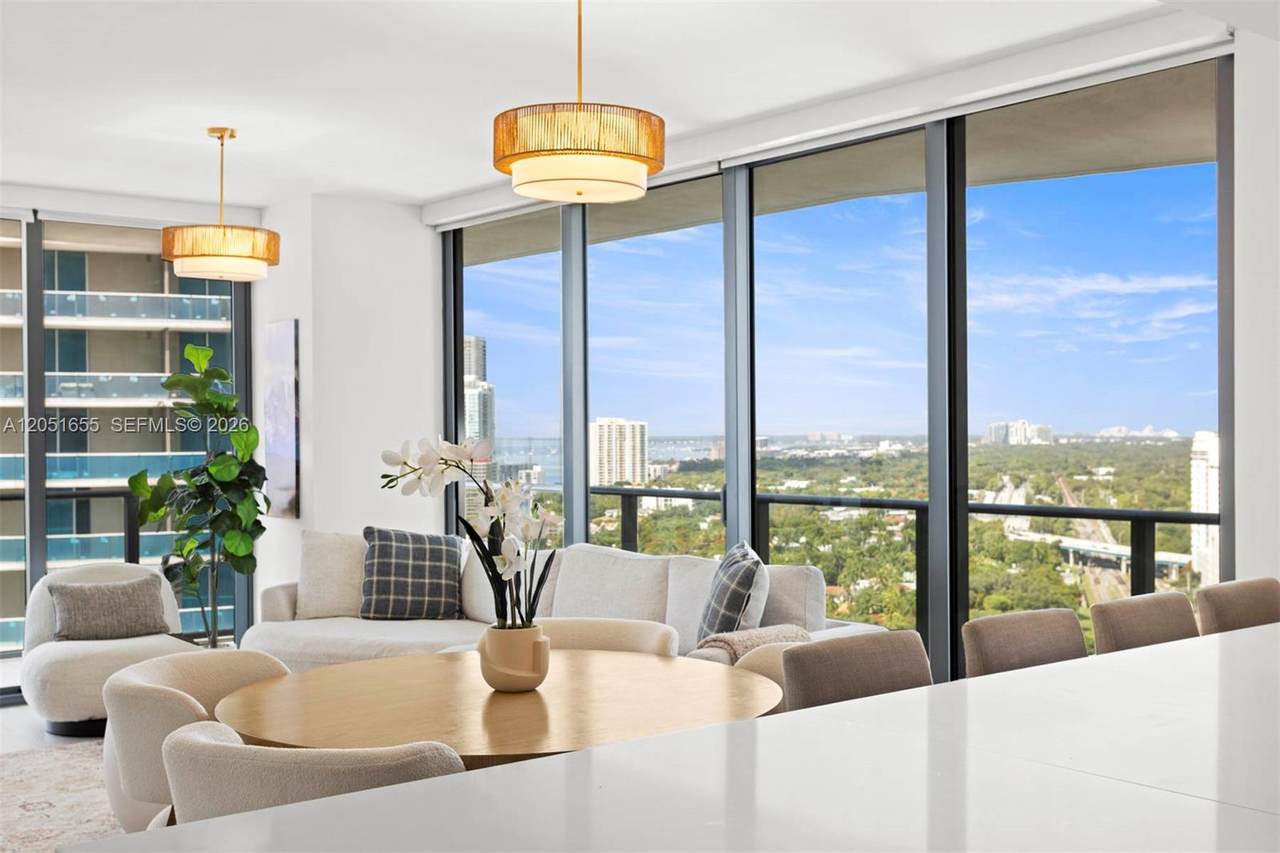 1300 Miami Ave - Photo 1