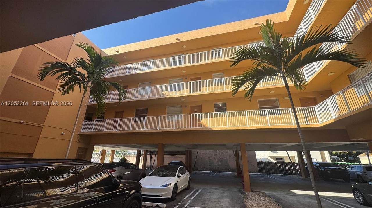 https://bt-photos.global.ssl.fastly.net/miami/1280_boomver_1_A12052261-2.jpg