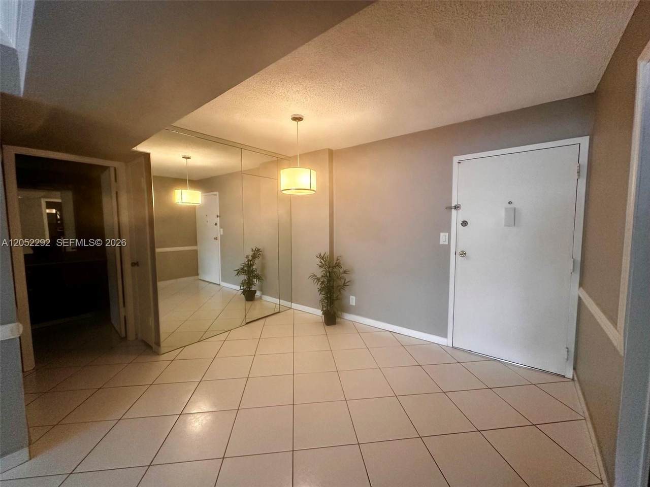 https://bt-photos.global.ssl.fastly.net/miami/1280_boomver_1_A12052292-2.jpg