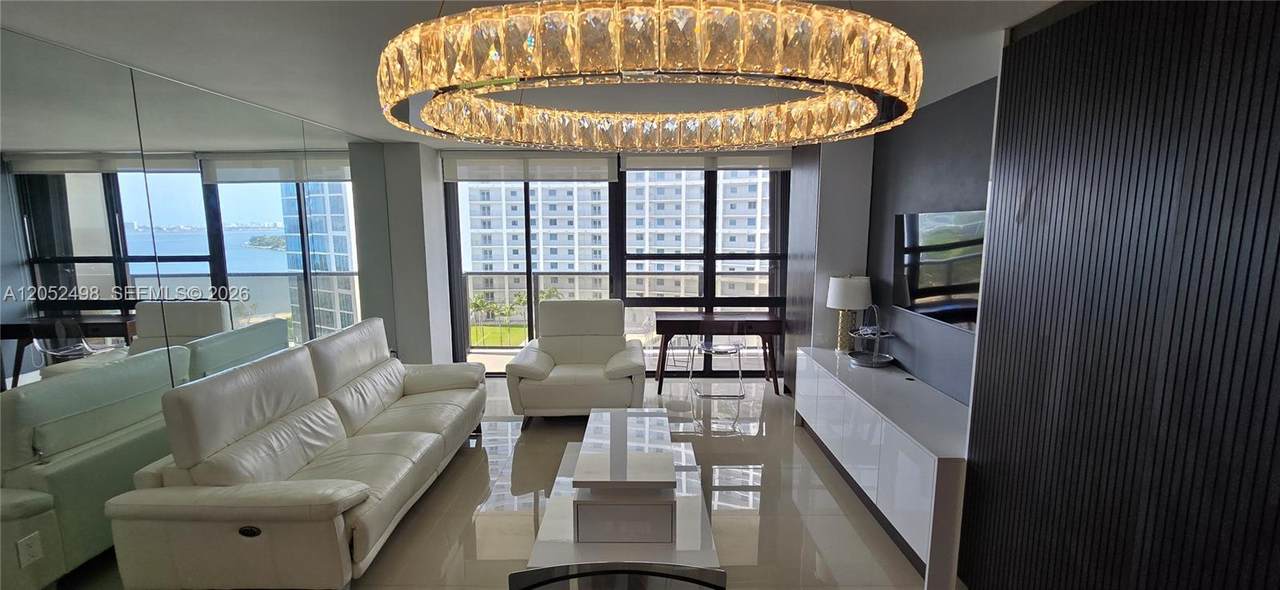 https://bt-photos.global.ssl.fastly.net/miami/1280_boomver_1_A12052498-2.jpg